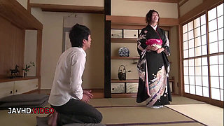 Steamy Asian Kimono Babe Gives Blowjob Before Hot Sex Session