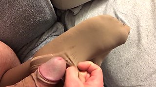 Perfect Nylon Footjob From An Amateur Italian...he Rewards Her With A Cumshot Inside Her Stockings