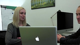 Sexy Czech blonde wants a weekendjob