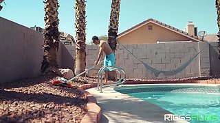 Big Boobs Bikini Blondes Fucking The Pool Guy 9 Min With Fit Kitty, Brock Cooper And Sarah Jessie
