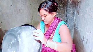 Indian Bhabhi Threesome Desi Sex - Homemade Anal with Teen Big Ass