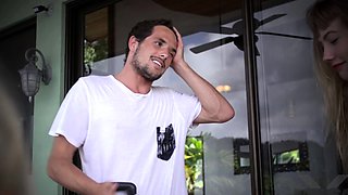 Close up MiLF getting it in the ass