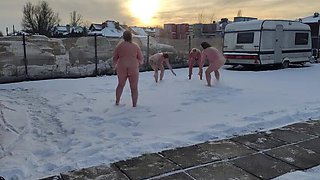 Snowbound Swingers: Two Married Couples, Massive Naturals, Piss Play and Licking