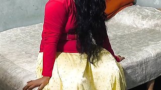 Desi Cute Indian Girlfriend sex in morning on bed