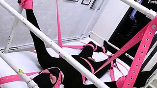 Best Foot Forward - Mandy Marx Footjob