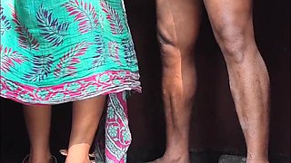 Bengali bhabhi outdoor douche hump enjoy