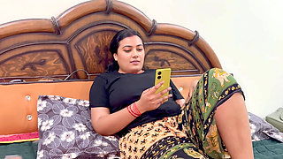 After the Elder One Left, the Younger One Saw Bhabhi Alone and Took Advantage of the Opportunity