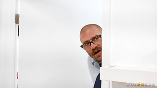 Ganging Up On The Secretary: Office Threesome with Xander Corvus and Blonde Chicks Angel Youngs, Jenna Starr