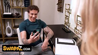 Stepmom Obsessed With Stepson's Cock After Seeing Friend Swallow It - Threesome Fuck