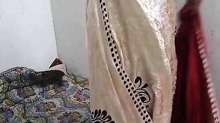 Li Ya - Chacha Ne Muze Bathroom Me Nahate Dekh