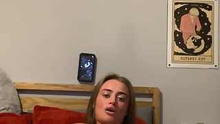 Scottish curvy goth fingers hard and moans loud