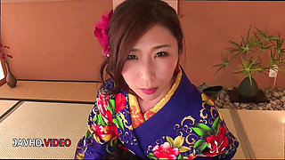 Seductive Kimono-Clad MILF Ayumi Shinoda Pleasures with Passionate BJ & More