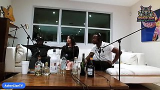 Emerald Loves Hot MILF Podcast Interview with Asherclantv