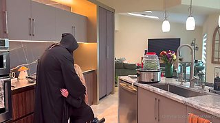 Skylar Vox blonde pawg porn video