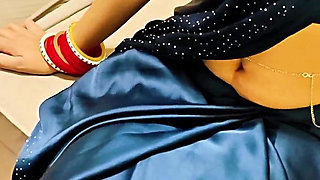 Indian MILF Stepmom Wants to Loose Her Stepson Verginity
