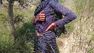 I Played Holi with My Stepsister-in-law in the Fields and Also Fucked Her