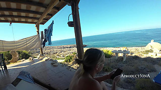 Holiday's Pissing's and Golden Shower's Part Ii