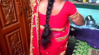 Desi Beauty Housewife Sary Changing in Home