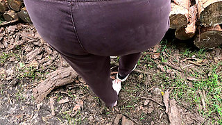Spread Your Legs on the Woodpile I Wanna Slap Your Pussylips