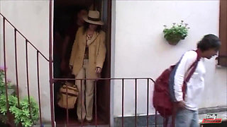 Young man sells horny MILF and enjoys making her cum