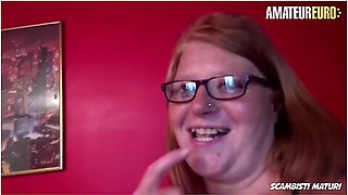 - Bbw Mature Se Livre A Du Sexe Amateur Dur