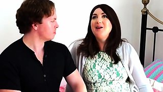 Seducing the Head Boy