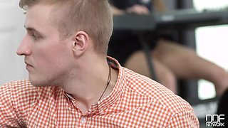 Hot Teen gets Rammed - Huge Cock makes her Cum