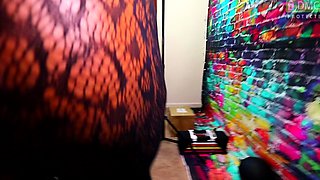 AMAZING Baby Jade Rides For an ABSOLUTELY MASSIVE CUMSHOT