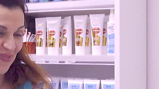 Swinger Experience - First Time Swinging and Fucking with Diana Zilli