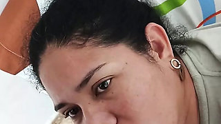 Beautiful Girl Deepthroat Sucker