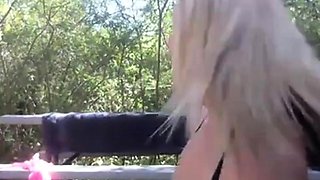 Mature lady squirts outdoors on webcam