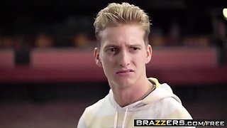 Brazzers - shes gonna squirt - Mai Bailey and Danny D - tea
