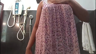 Desi Anne Nude in the Shower