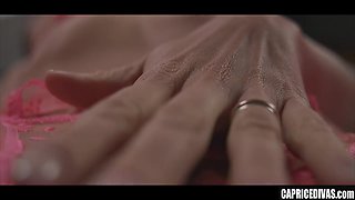 CAPRICE DIVAS Drifting Together - Little Caprice Dreams