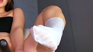 Close up MILF masturbation