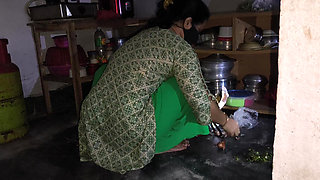 My aunty was cutting vegetables so I hugged her and started fucking her in the ass.