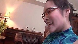 Horny Asian MILF Teases with Pantyless Neck Kissing & Foot Play - HD Fetish Fun
