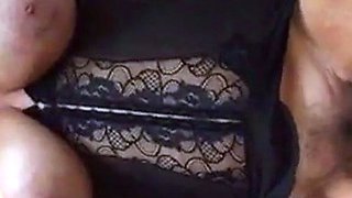 Meine Frau German Amateur MILF mit groen Titten und haarig