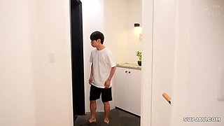 Tattooed japanese teen moe aiuchi gives a hot pov blowjob