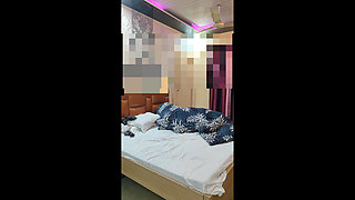 I fucked my college girlfriend very hardly in hotel room big ass girl crying having sex with her boyfriend chubby girl slim boy