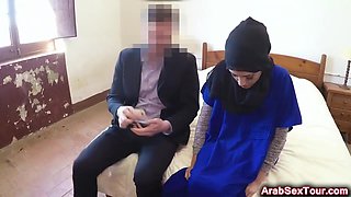 Naughty Muslim Housewife Made Wet And Banged