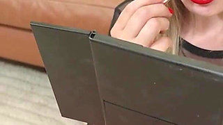 Red Lips Deep Throat JOI