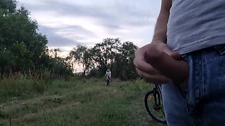 Man Public Flash And Jerkoff Dick Near Unknown Girl Omg!!!