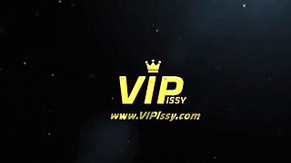 VIPissy featuring Claudia Macc and Jenifer Jane's squirt clip
