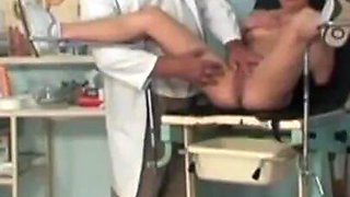 The girl goes to the gynecologist who fucks her pussy and cums on his leg 2