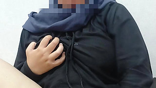 beautiful sister wearing a hijab