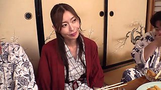 Mature Japanese Woman Seduced by Younger Male Coworkers x2xEB3711C373E60EA782