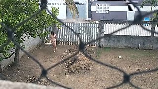 Amateur Brazilian Couple: Naughty Wife Flashing Naked in Front Yard