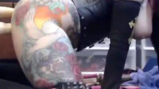 Wow! Tattoed girl double penetration machine fuck