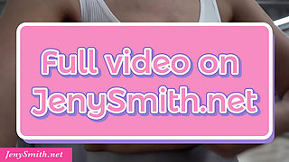 Jeny Smith was caught naked in the pool of a fitness gym!
